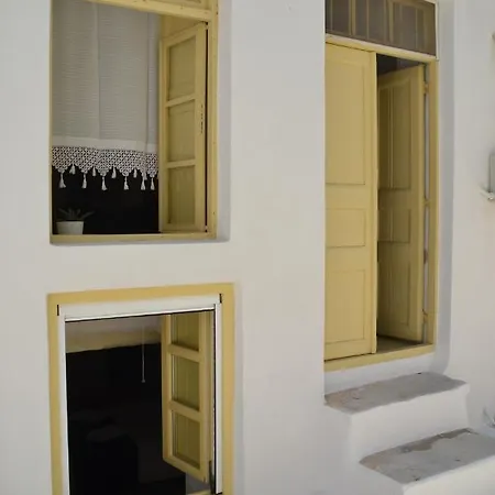 Kastro Holiday home
