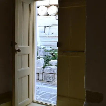 Kastro Holiday home