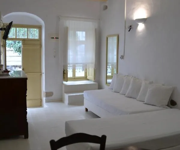 Kastro Semesterbostad